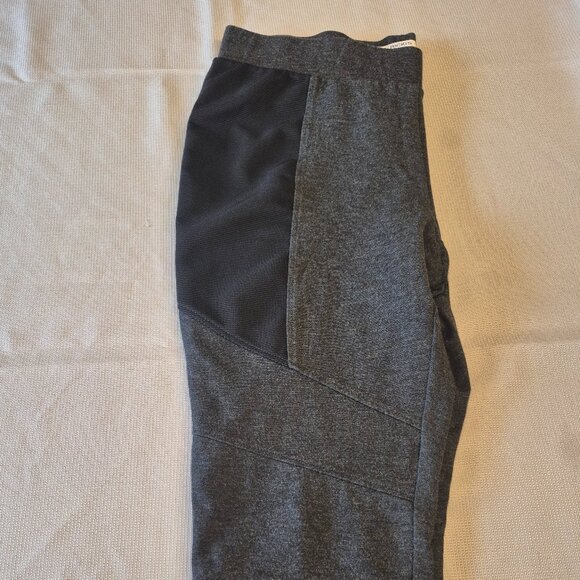 Moto Inspired Leggings - Picture 4 of 7